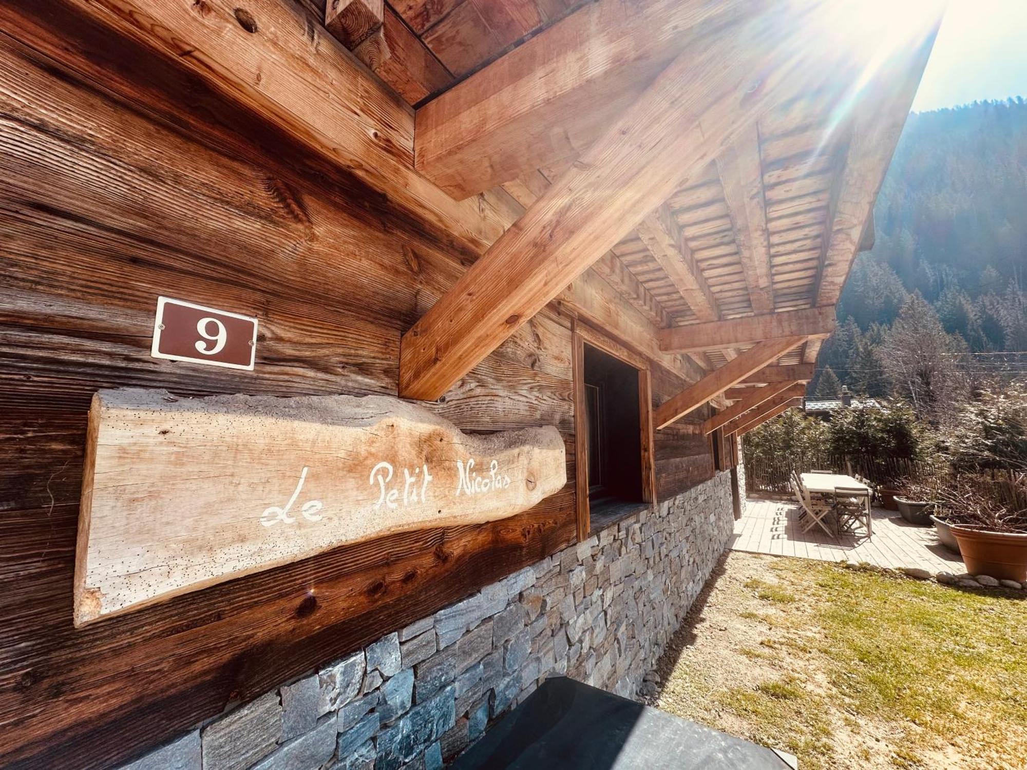 Chalet Le Petit Nicolas, Jacuzzi, Vue Mont Blanc Chamonix Buitenkant foto